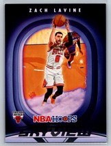 2023-24 Hoops #18 Zach LaVine Skyview - £1.31 GBP