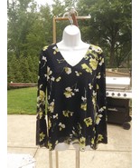 NWT ELLEN TRACY VERY CUTE NAVY&amp; GREEN FLORAL TOP S - $19.99