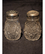 Vintage Imperial Glass Mogul Pattern Salt &amp; Pepper Shaker Set With Metal... - $9.47 CAD