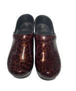 Dansko Leopard Cheetah Print Clogs Shoes Women’s Size EU 37 US 6.5 - £25.45 GBP