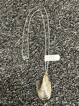 Estee Lauder ALIAGE Clam Shell Necklace Silver Tone 1974 Solid Perfume - $135.44