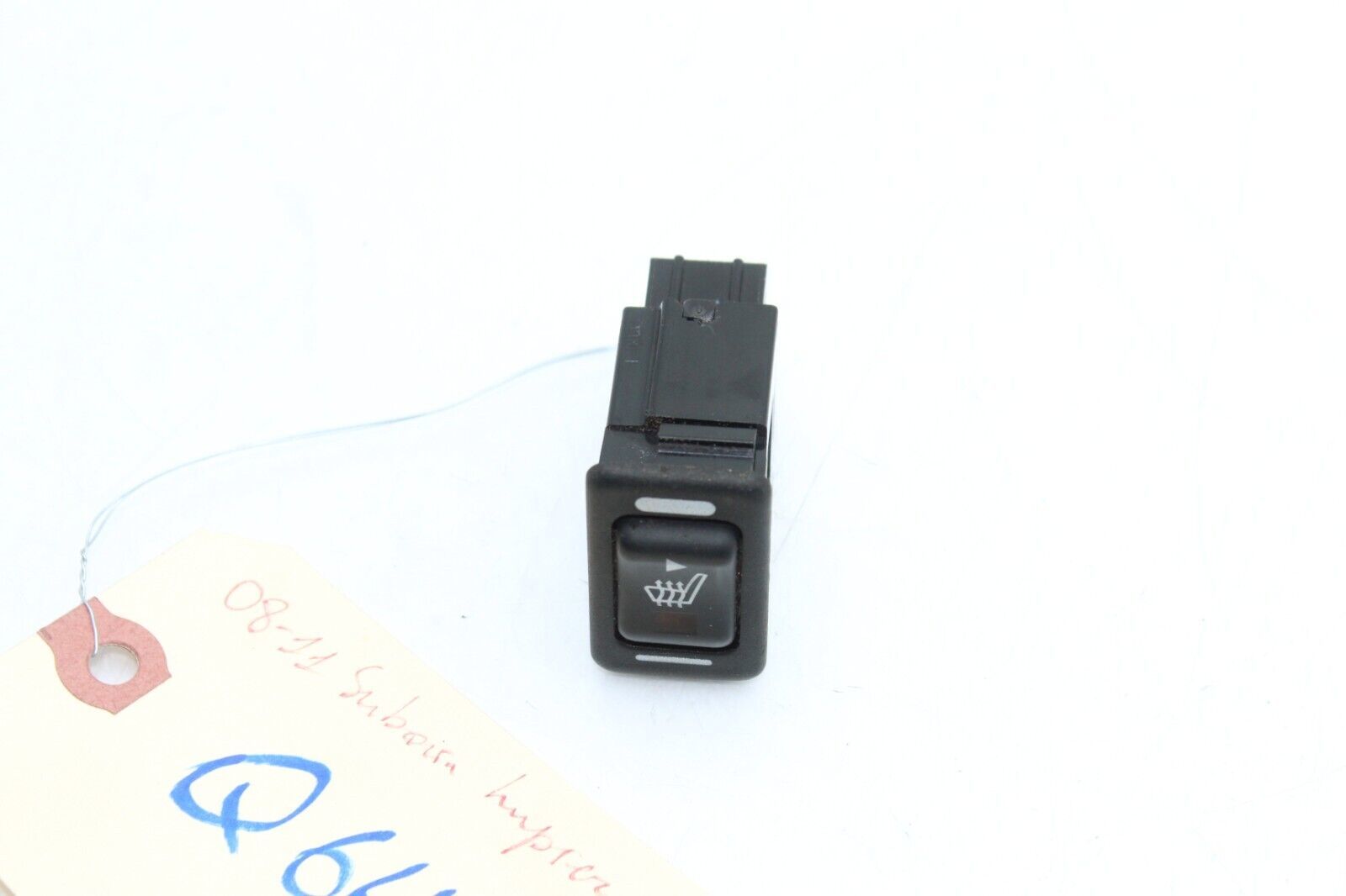 08-11 SUBARU IMPREZA FRONT RIGHT PASSENGER HEATED SEAT SWITCH Q6439 - $34.36