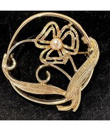 Sarah Coventry &quot;Precious&quot; 1973 Brooch Pin Gold Tone Flower Faux Pearl - $24.09 CAD