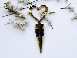 Deluxe Gold Heart Shaped Wine Bottle Stopper with Organza Bag - Must-hav... - $128.09 MXN