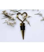 Deluxe Gold Heart Shaped Wine Bottle Stopper with Organza Bag - Must-hav... - $126.89 MXN