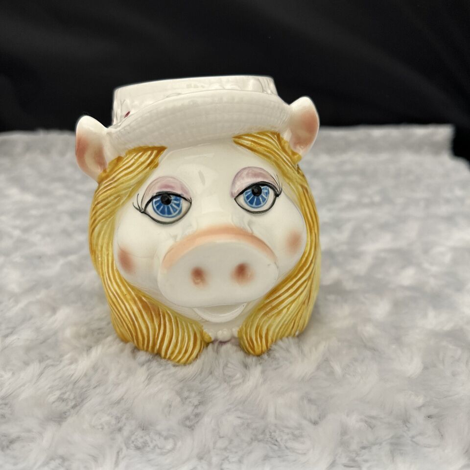 Vintage Miss Piggy Coffee Mug Muppet Show Jim Henson Sigma 3D Cup - $12.99
