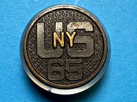 CIRCA 1926-1937, U.S. NEW YORK, 65th REGIMENT, COLLAR DISK TYPE II, ENLI... - $21.02 CAD