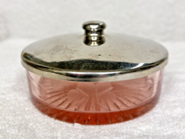 Antique Depression Pink w Chrome Lid Powder Box Etched Flowers 4 1/8 inch - $485.12 MXN