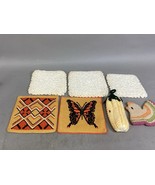 Set Of 7 Handmade Vintage - 5 Crochet Pot Holders, &amp; A Corn And Chicken ... - $14.85