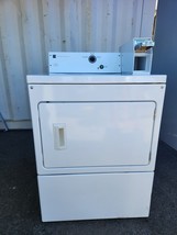 KENMORE COIN OPERATED FRONT LOAD GAS DRYER MODEL 110.77022710 SN: M85001... - $12,917.49 MXN