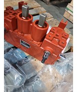 CNH CORN HEAD GEAR BOX RH REMAN 199501C96R - $2,713.64 CAD