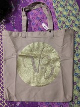 Victoria’s Secret gold glitter studs tote bag - $184.53 MXN