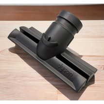 Dyson Vacuum Cleaner Upholstery Stair Tool T104332 Attachment Never Used - £7.97 GBP