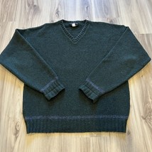 NORTH BAY OUTFITTERS Vintage Green V-Neck Sweater 85% Wool 15% Nylon Size L - $408.04 MXN