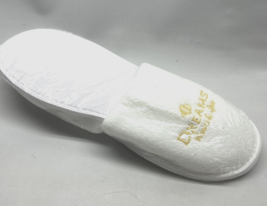 Dream Resorts And Spa Slippers White Gold Trim One Size Fits All Shoes - $13.98