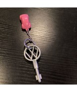 Barbie Volkswagen Beetle Bug Car Key Replacement Keychain Key Pink Car Vtg  - £7.82 GBP