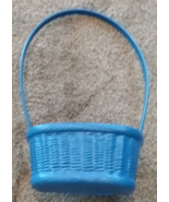 Large Blue Plastic Easter Basket 11&quot; long 7&quot; wide 5&quot; deep - $2.50