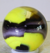 #15561m .98 Inches Vintage Marble King Bumblebee Shooter Marble - £21.49 GBP