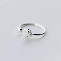 925 Sterling Silver Not Allergic Temperament Flower Simple Women Ring - £8.75 GBP