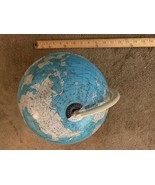 Vintage World Globe 9 inch The Ohio Art Co. Made in the USA- Metal Globe  - $1,282.24 MXN