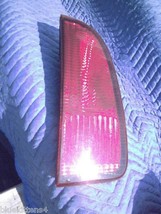 1998 1999 2000 2001 2002 LINCOLN NAVIGATOR LEFT TAILLIGHT TAIL GATE OEM ... - £100.49 GBP