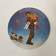 Norman Rockwell Plate Wrapped Up In Christmas 1981 Knowles Collector 8 1/2&quot; - $6.93