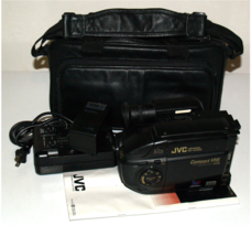 Vintage 1994 JVC VIDEOMOVIE GR-AX808 BUNDLE FOR PARTS! - $30.66