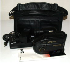 Vintage 1994 Jvc Videomovie GR-AX808 Bundle For Parts! - £23.98 GBP