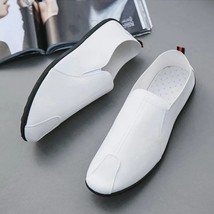 New Spring Men Casual Shoes Loafers Old Pe Shoes Man Fashion Flat Soft Driving F - £53.87 GBP