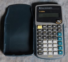 Texas Instruments TI-30Xa Solar Scientific Calculator - £3.94 GBP