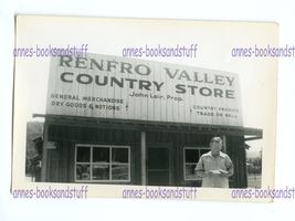 SNAPSHOT * Renfro Valley Country Store building with man in front Kentuc... - $8.00
