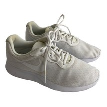 Nike Womens Shoe Size 9.5 Running Shoes White Sneakers  833677-111 Norm core - £31.20 GBP