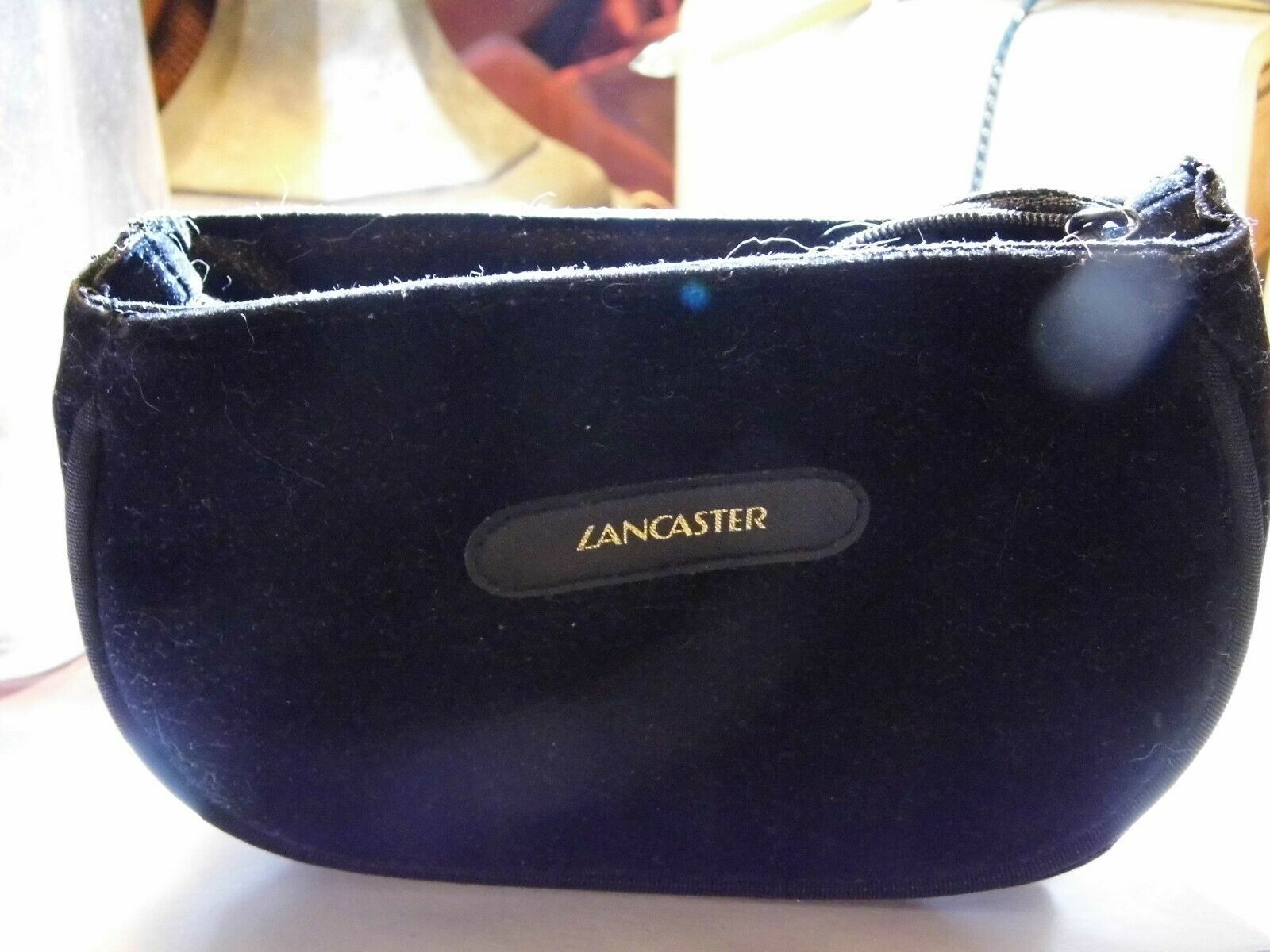 Black Lancaster Make-Up/Coin Bag w/Zipper Close Pre-owned  6&quot;x4&quot;x1 1/2&quot; ... - $0.90