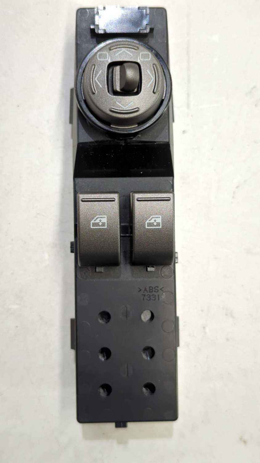 New OEM genuine GM LH Master Window Switch 2004-2009 Cadillac XLR 25790870  - $123.75