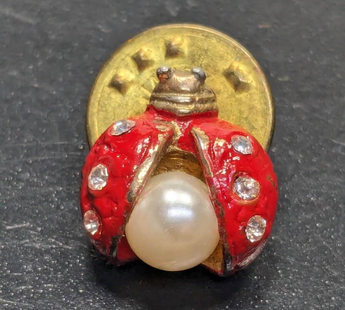 Vintage - Ladybug with Faux Pearl - Gold Tone &amp; Red  Enamel Lapel Hat Ja... - $9.89