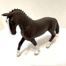Schleich 2016 Model Toy Hard Plastic Horse Dark Brown White Feet Face 5&quot; - £8.33 GBP