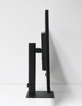 Samsung ViewFinity S7 S70D LS32D702EANXGO 32" 4K UHD High Resolution Monitor  image 5