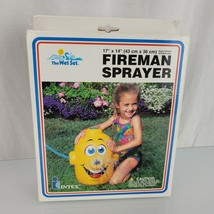 Vintage Intex The Wet Set Fireman Sprayer Summer Lawn Water Sprinkler Toy 1999 - £71.21 GBP