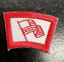 Retired Girl Scouts/Brownie/Daisy Flag Patch - RARE - £3.79 GBP