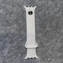 White M/L Apple Watch Sports Band 38/40/41mm - $10.16