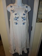 Luxology White W/ Embroidery Flowers Lined Dress Size 12 Women&#39;s Nwot - £43.05 GBP