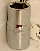 Vanadium Tool  1/2&quot; Drive 7/8&quot;  &amp; 13/16&quot; Flip 6 Pt Lug Reversible Socket... - $12.69 CAD
