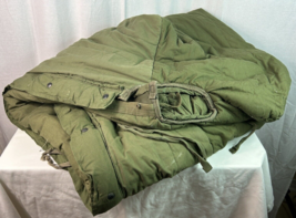 U.S Military Intermediate Cold Weather Sleeping Bag Insulation w/ Hood 1981 - £58.38 GBP