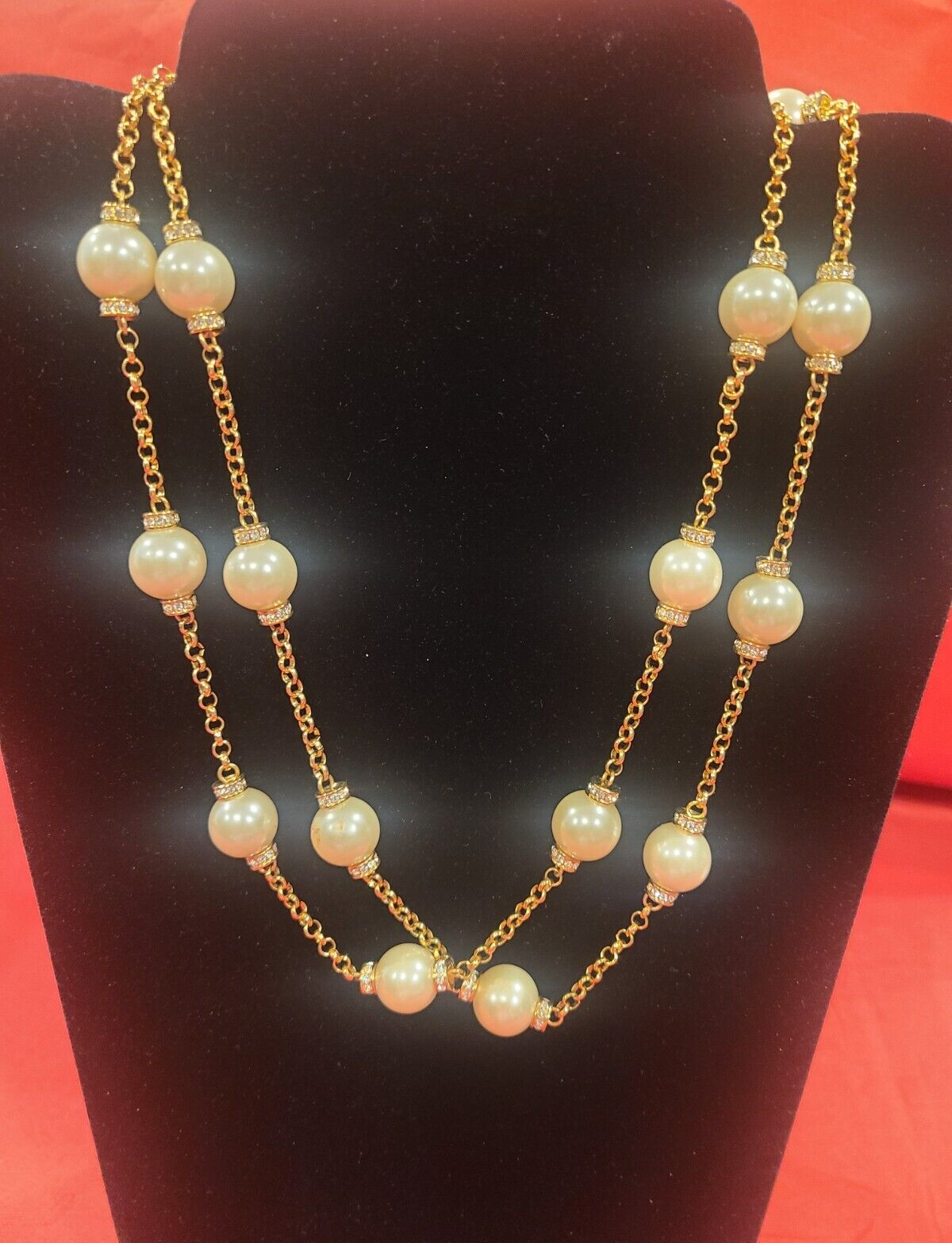 Primary image for Striking JOAN RIVERS Gold Tone Faux Pearl Rhinestone Rondelle 42" Chain Necklace