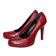 Gianni Bini Women Size 8M Red Reptile Pointy/Block Toe Patent Leather Pumps - £19.55 GBP