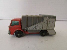 Vtg Diecast Matchbox Refuse Truck #7 Lesney England Orange &amp; Grey Minor Wear H2 - £4.34 GBP