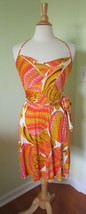 $271 Trina Turk Bonita 100% Silk Dress Size 2 Pink Lemon wrap shell scales - £53.61 GBP