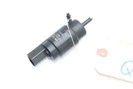 99-23 VOLKSWAGEN JETTA WINDSHIELD WASHER PUMP Q8608 - $36.94