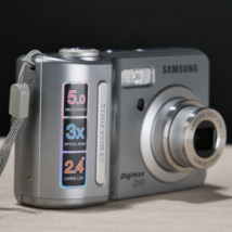 Samsung Digimax D53 5.1MP Digital Camera - Silver *TESTED* W AA batteries - £29.48 GBP