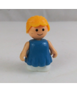 Vintage 1986 Fisher Price Little People Blonde Girl Blue Dress 2.25&quot; Toy... - €5,90 EUR